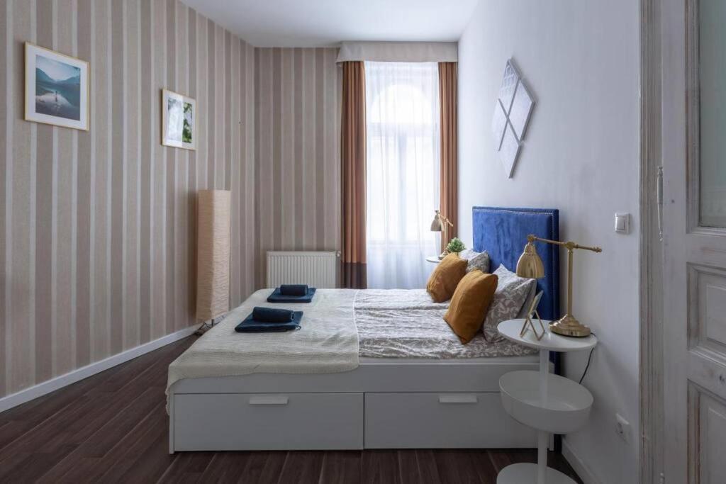 Chic, Captivating Space Βουδαπέστη Εξωτερικό φωτογραφία