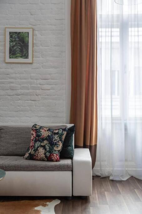 Chic, Captivating Space Βουδαπέστη Εξωτερικό φωτογραφία